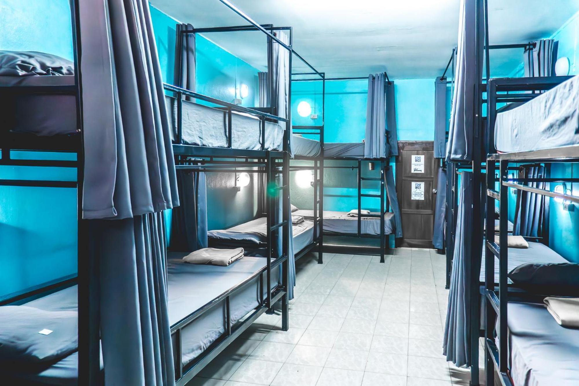 Echo Beach Hostel Baan Tai Eksteriør billede