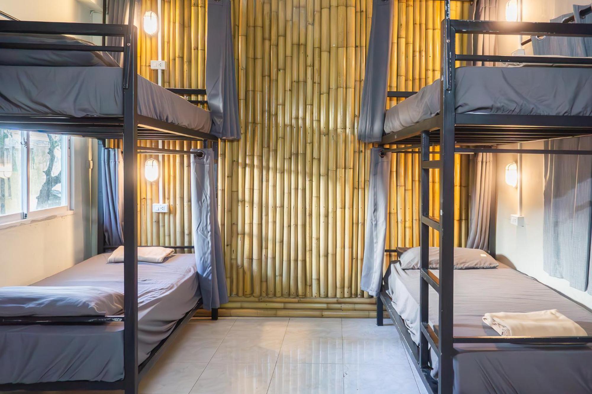 Echo Beach Hostel Baan Tai Eksteriør billede