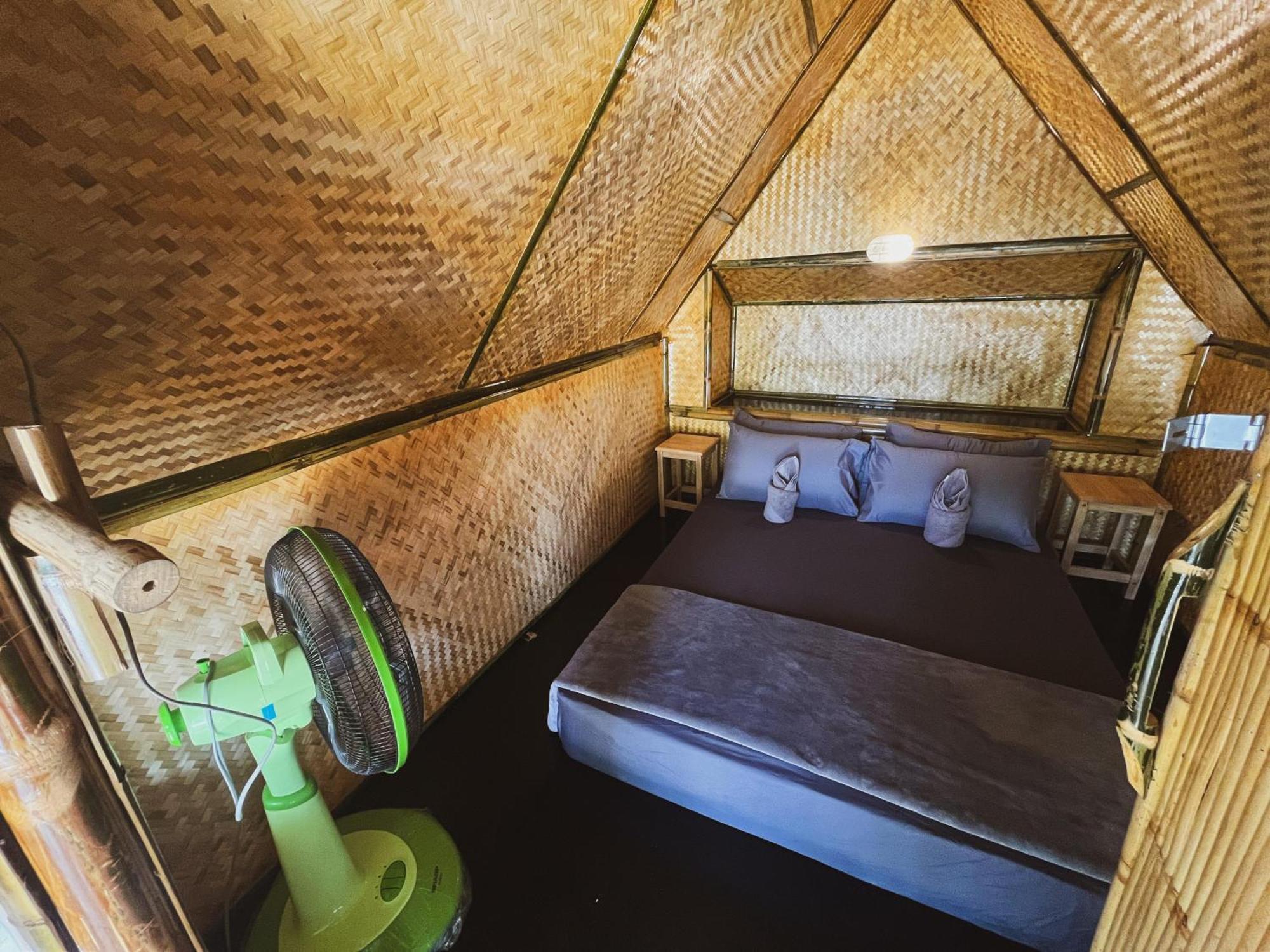 Echo Beach Hostel Baan Tai Eksteriør billede